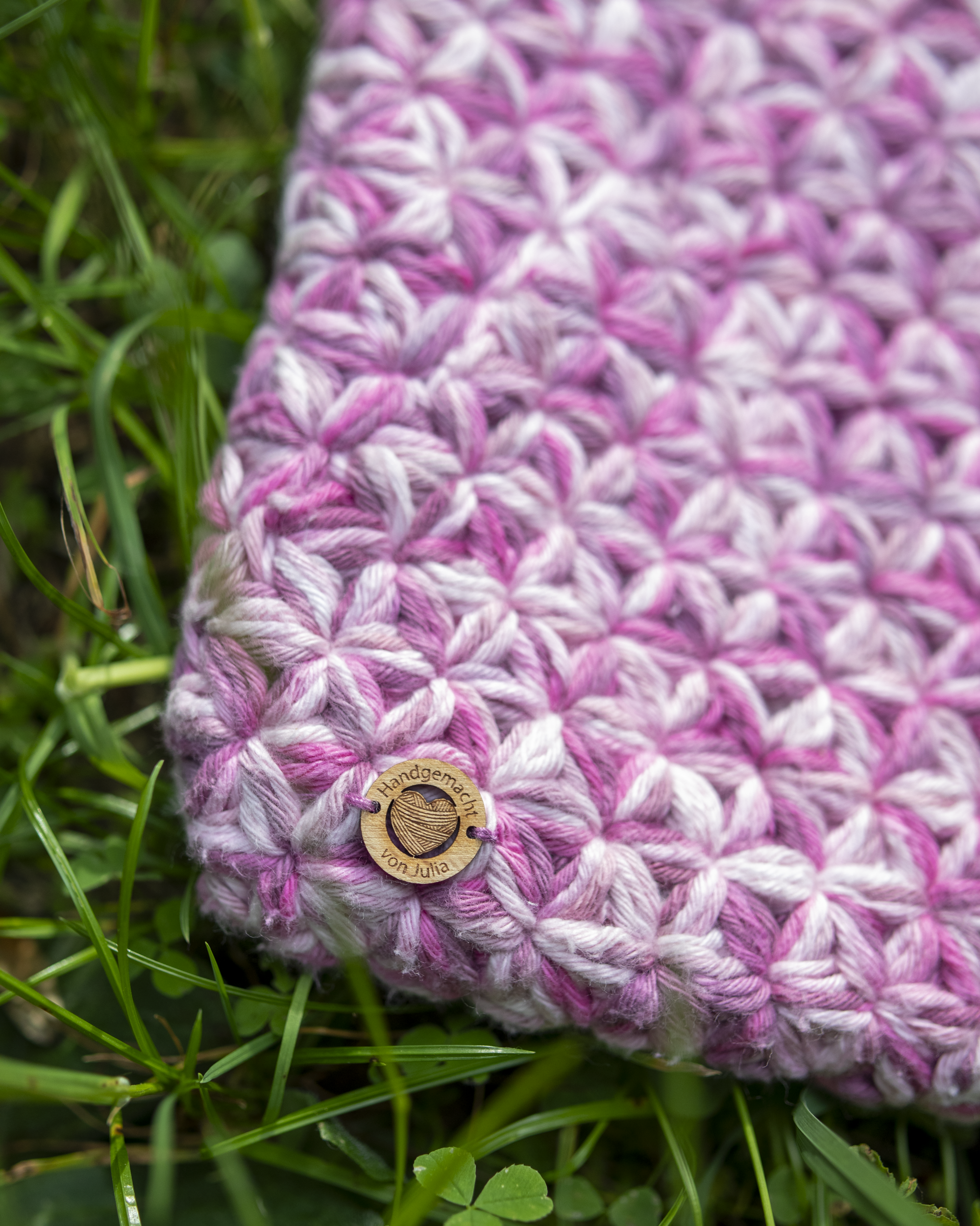iPad-Hülle im Jasmin-Muster – Bild 2